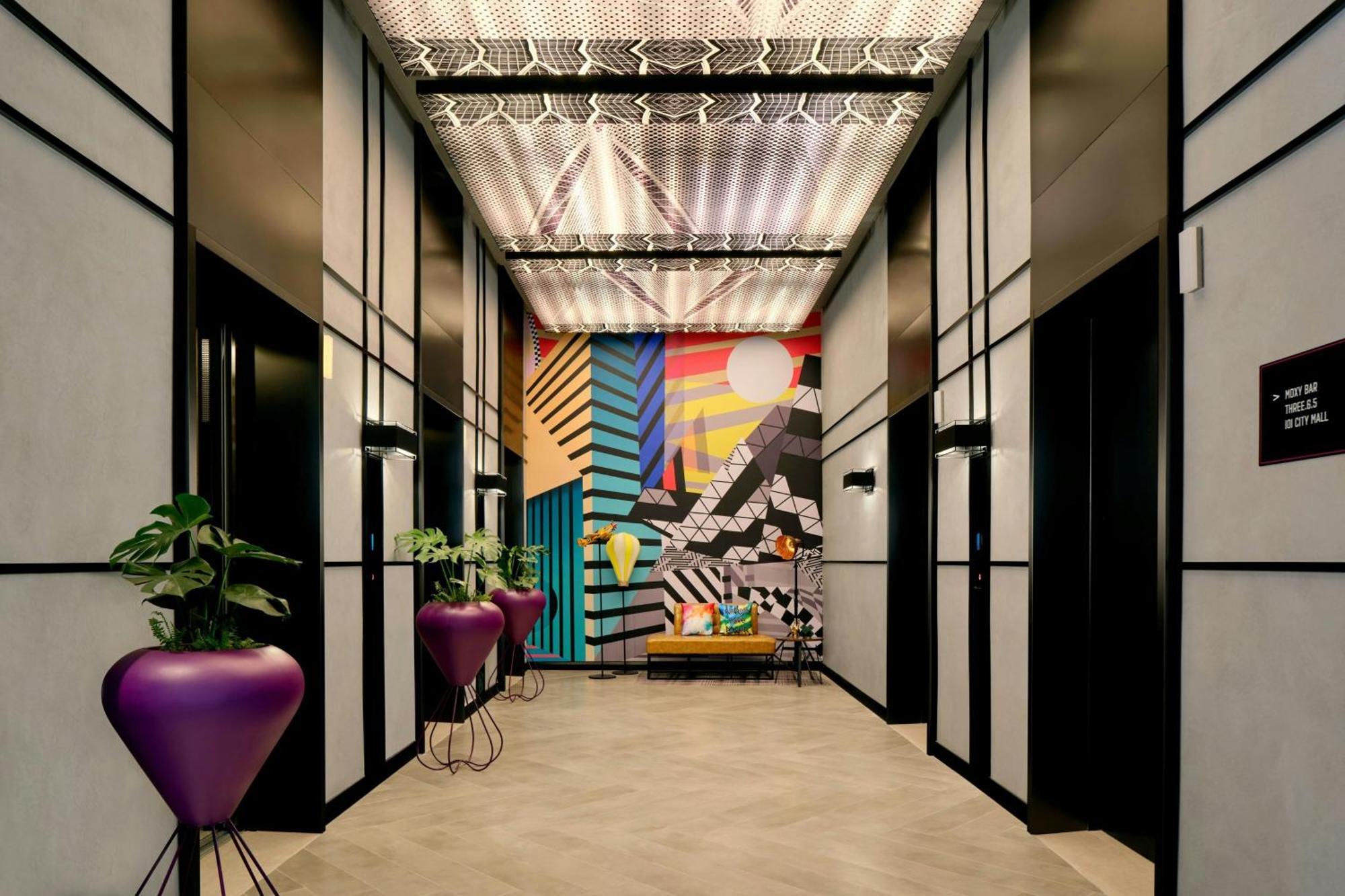 Moxy Putrajaya Hotel Bagian luar foto